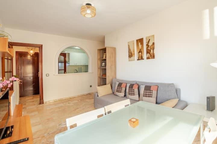 Apartamento Playa Victoria Кадис Екстериор снимка